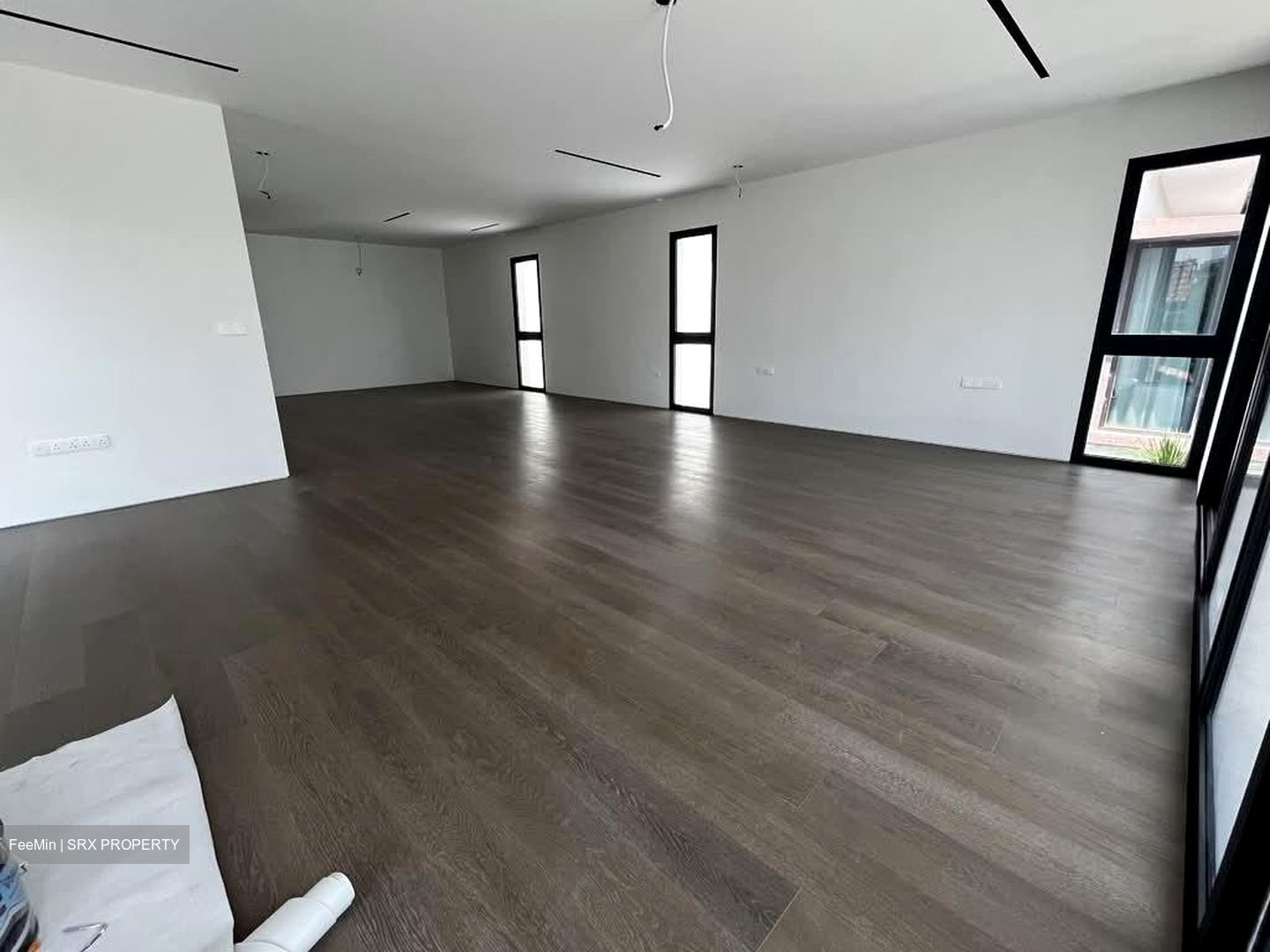 Holland Road (D10), Detached #551149161